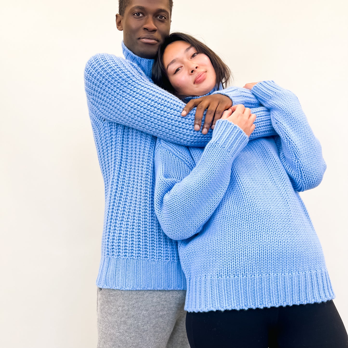GABRIELLE SWEATER OS