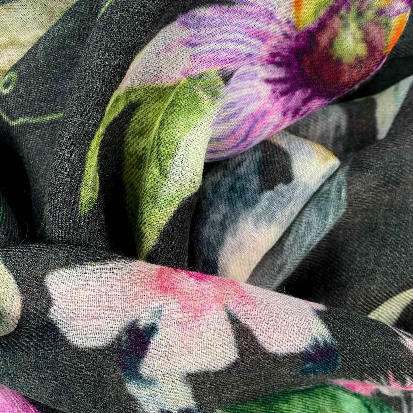 PARADISE CASHMERE SCARF