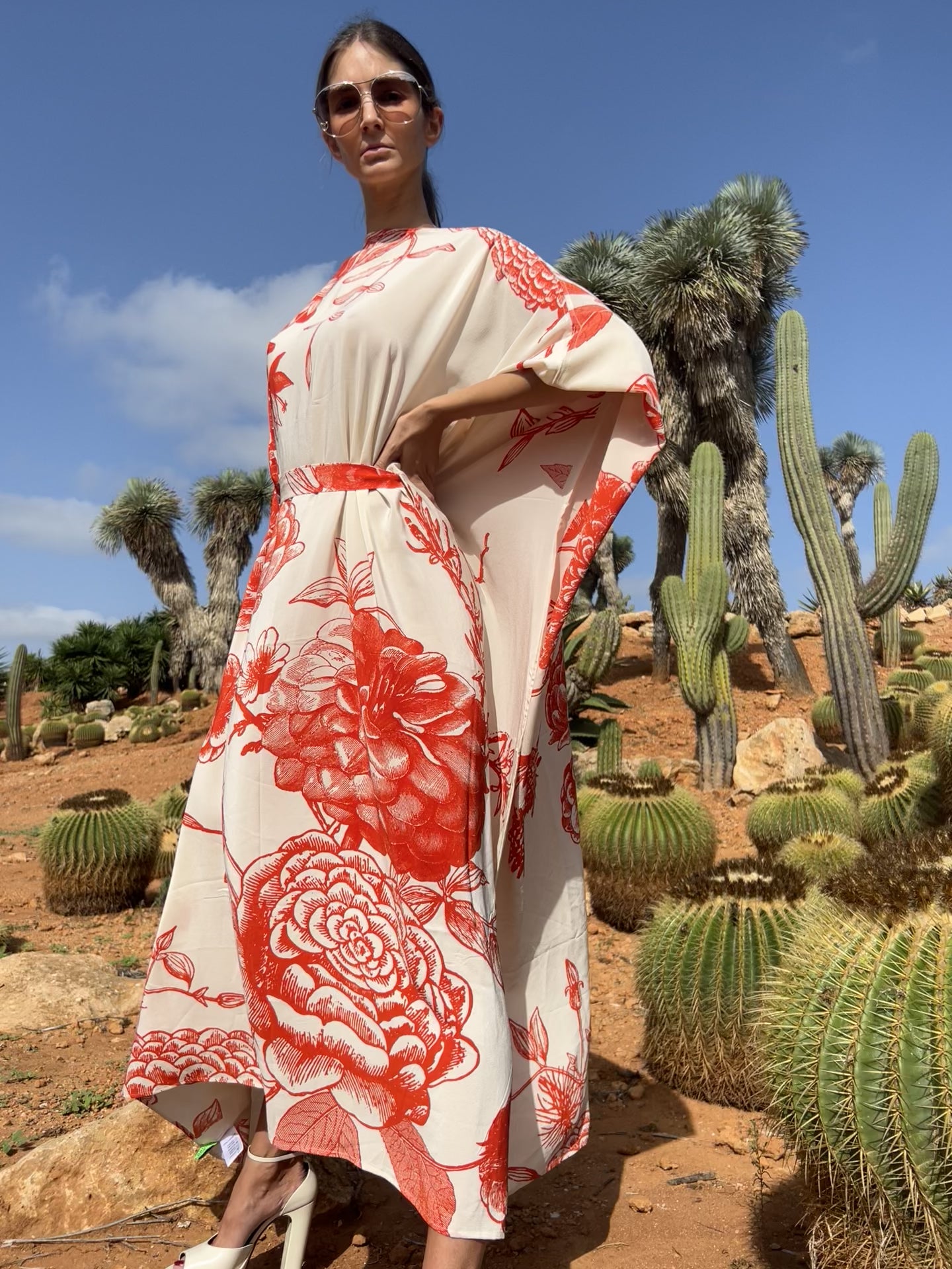 FLOWER EXPLOSION EVENING DRESS