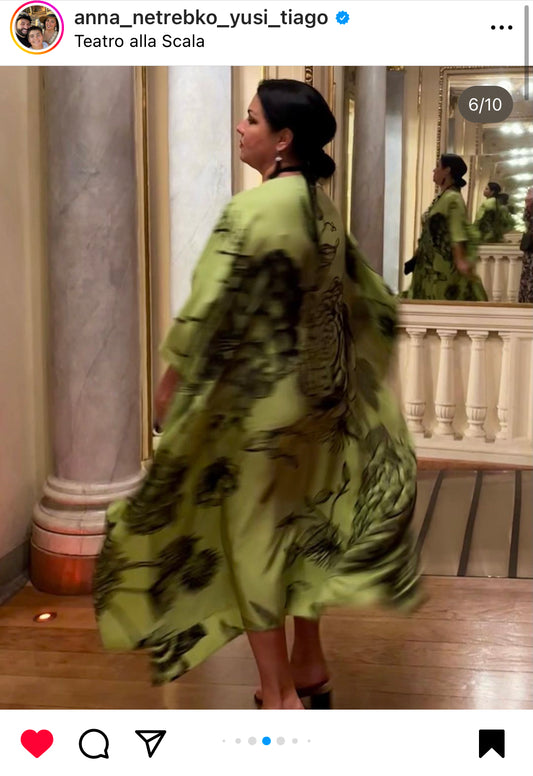 ANNA NETREBKO IN UNSERER FLOWER EXPLOSION EVENING DRESS IN GREEN BLACK