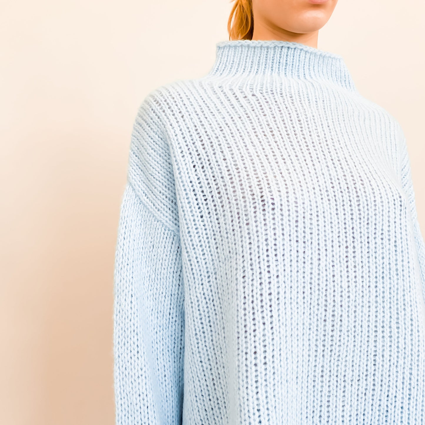 ANOUSH SWEATER