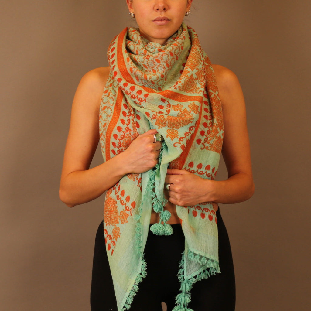 DESERT SCARF