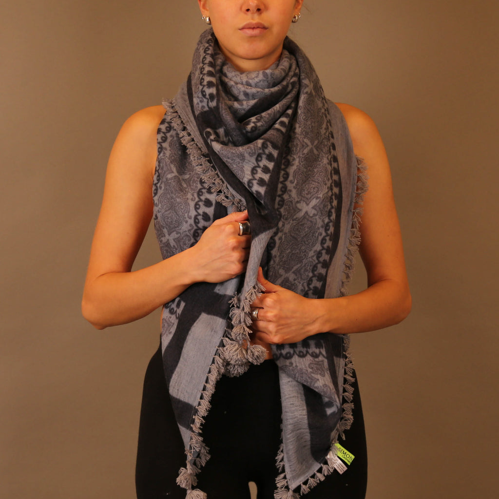 DESERT SCARF