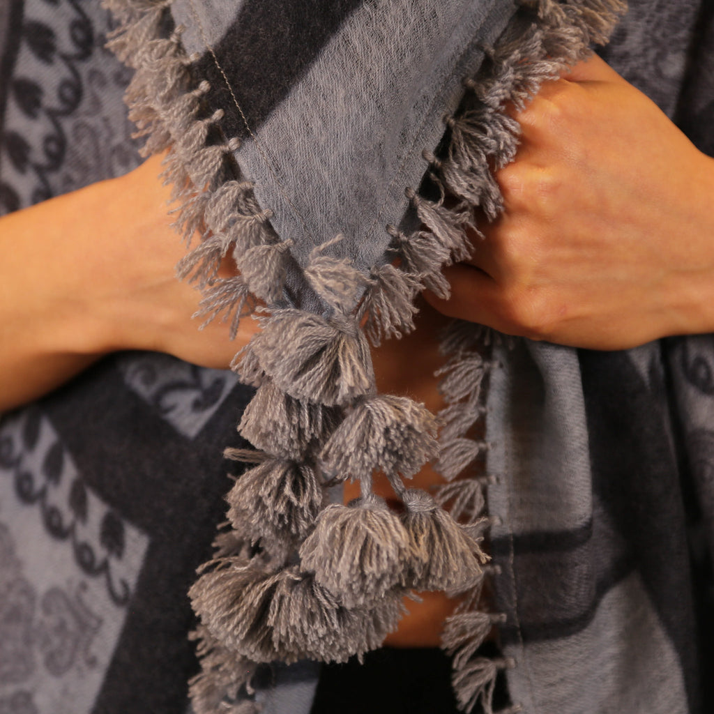 DESERT SCARF