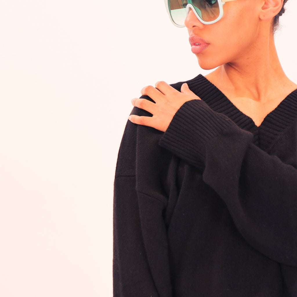 OLIVIA SWEATER