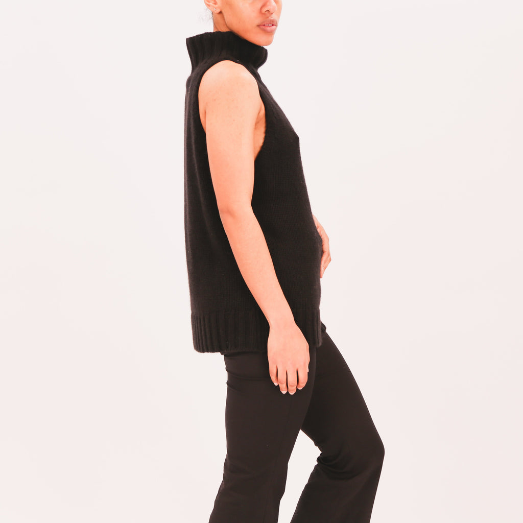 REVA TOP