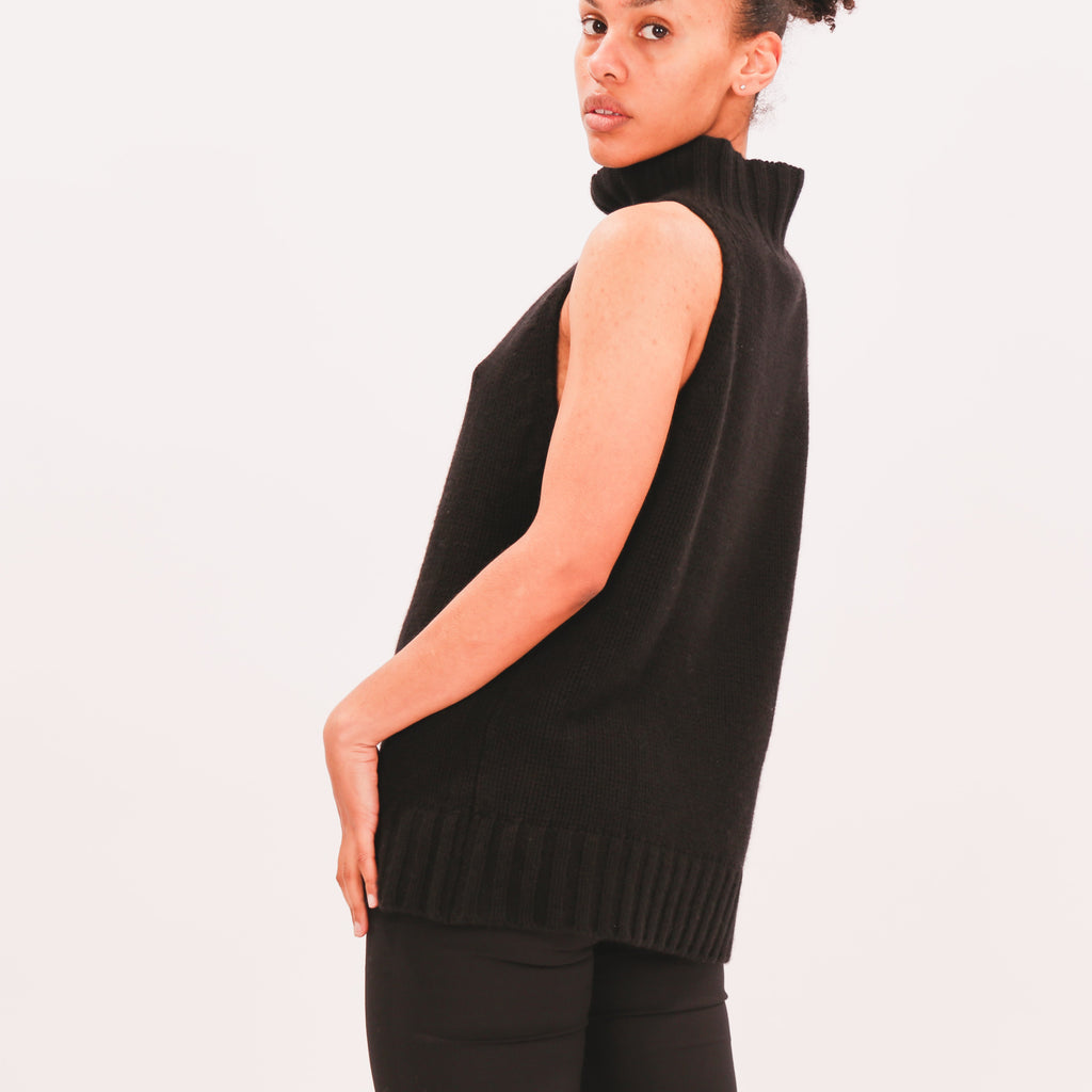 REVA TOP