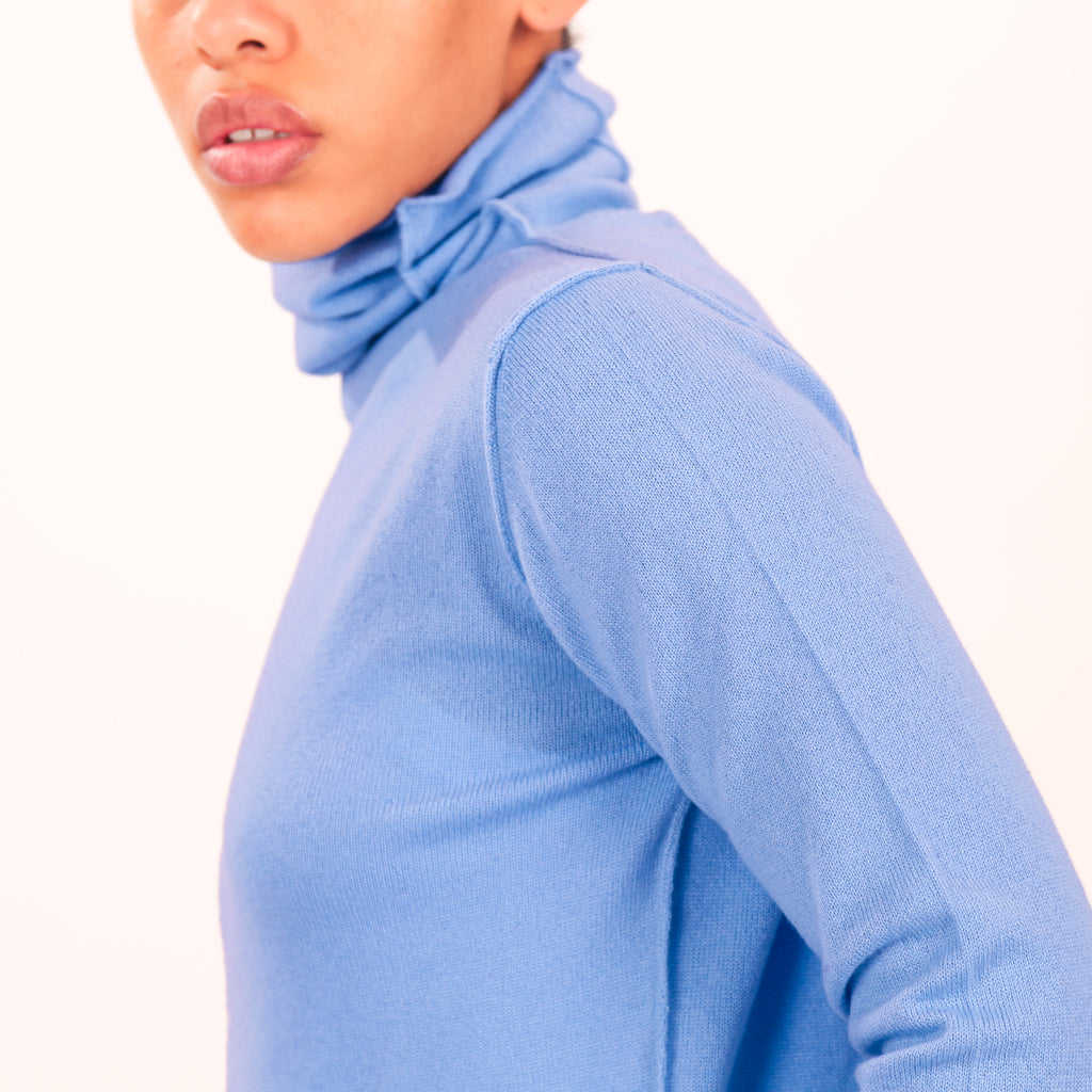 LUNA SWEATER