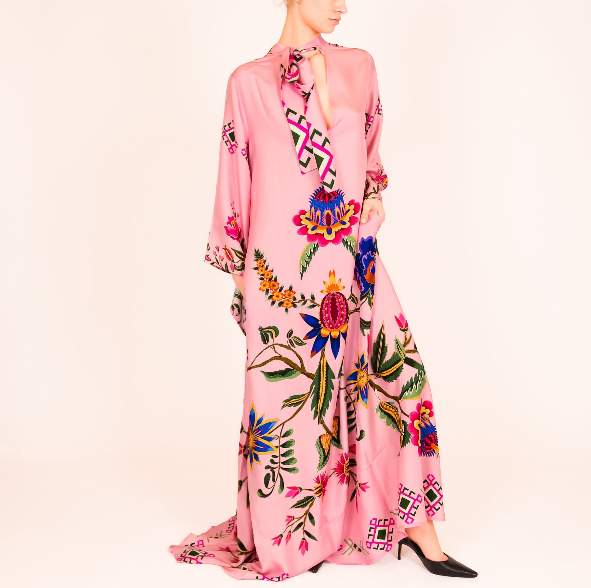 ETHNO FLORAL PRINCESS DRESS