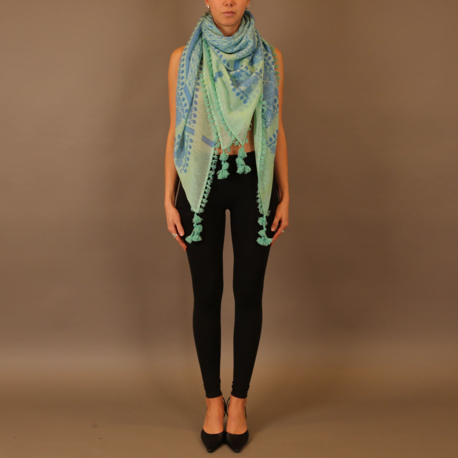 DESERT SCARF