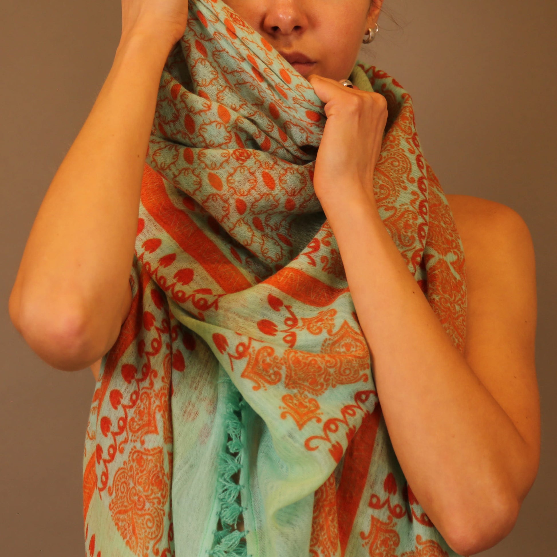 DESERT SCARF