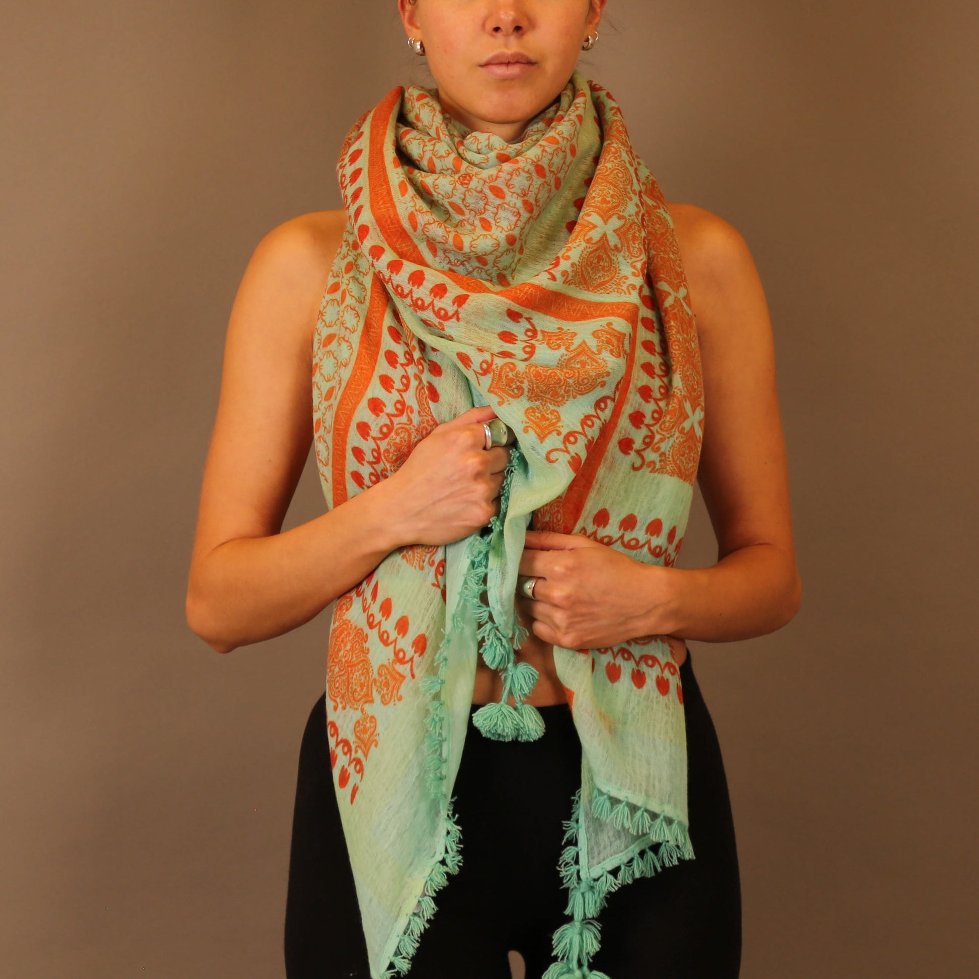 DESERT SCARF