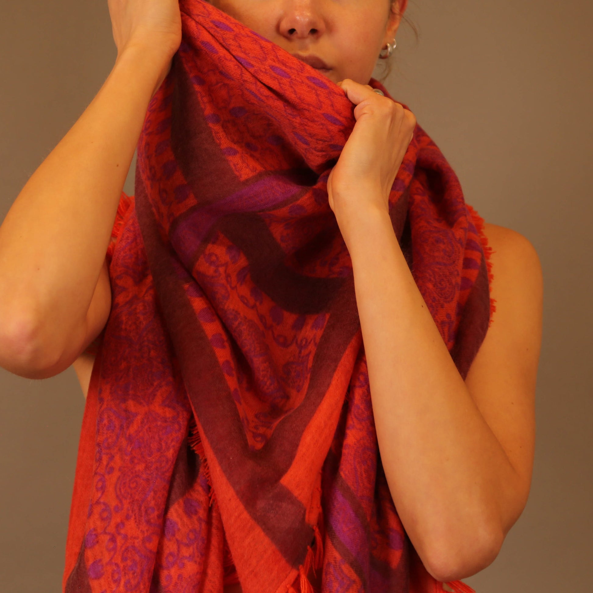 DESERT SCARF