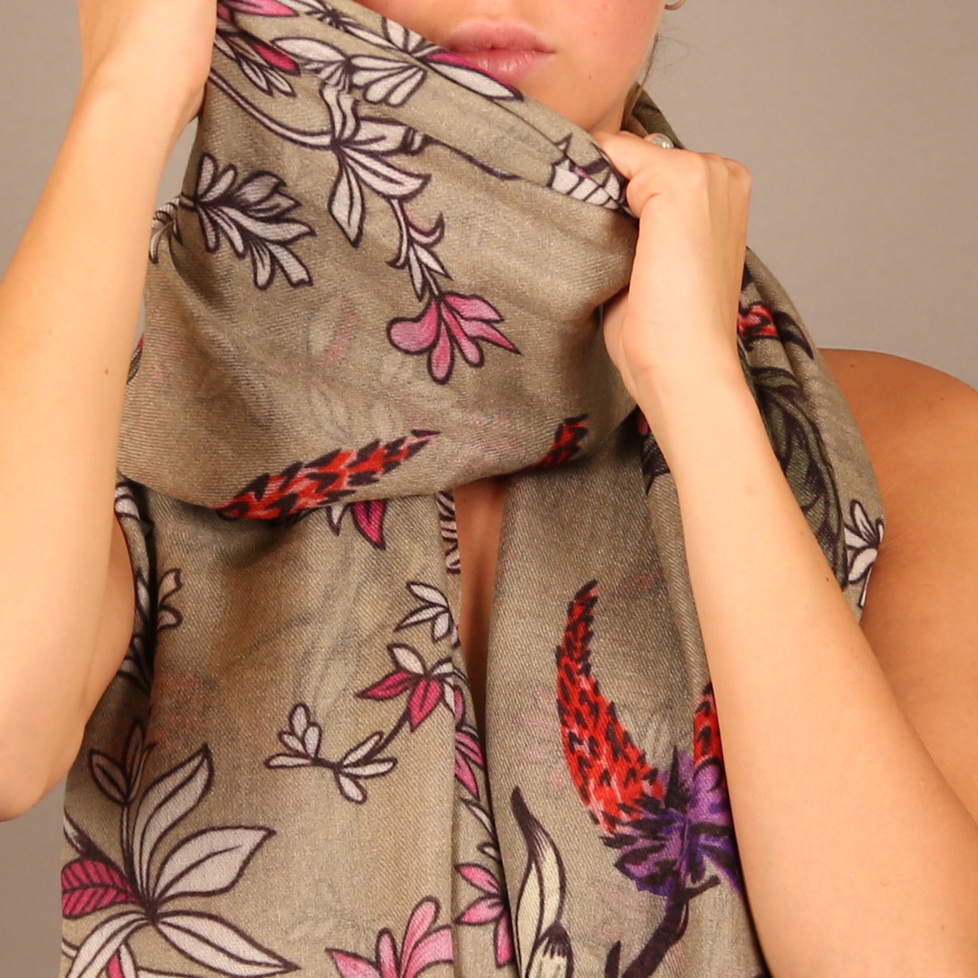 MORNING GLORY CASHMERE SCARF