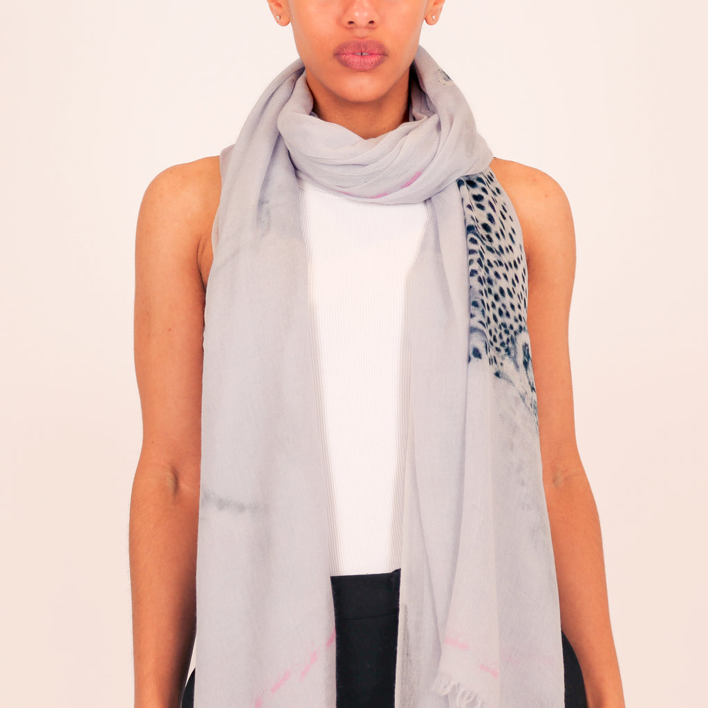 LEOPARD-ANT CASHMERE SCARF