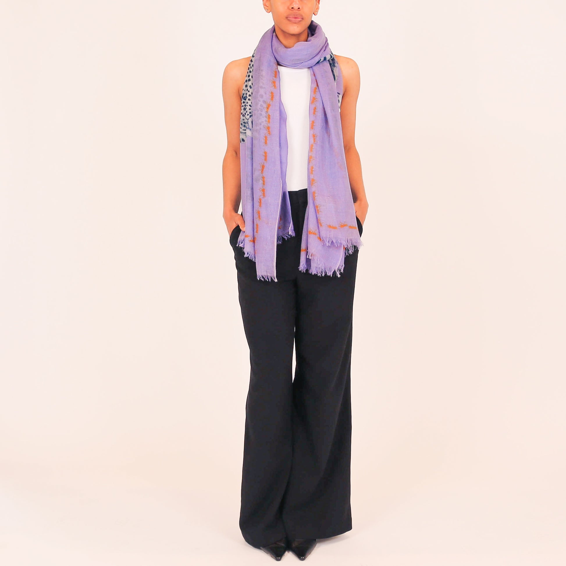 LEOPARD-ANT CASHMERE SCARF