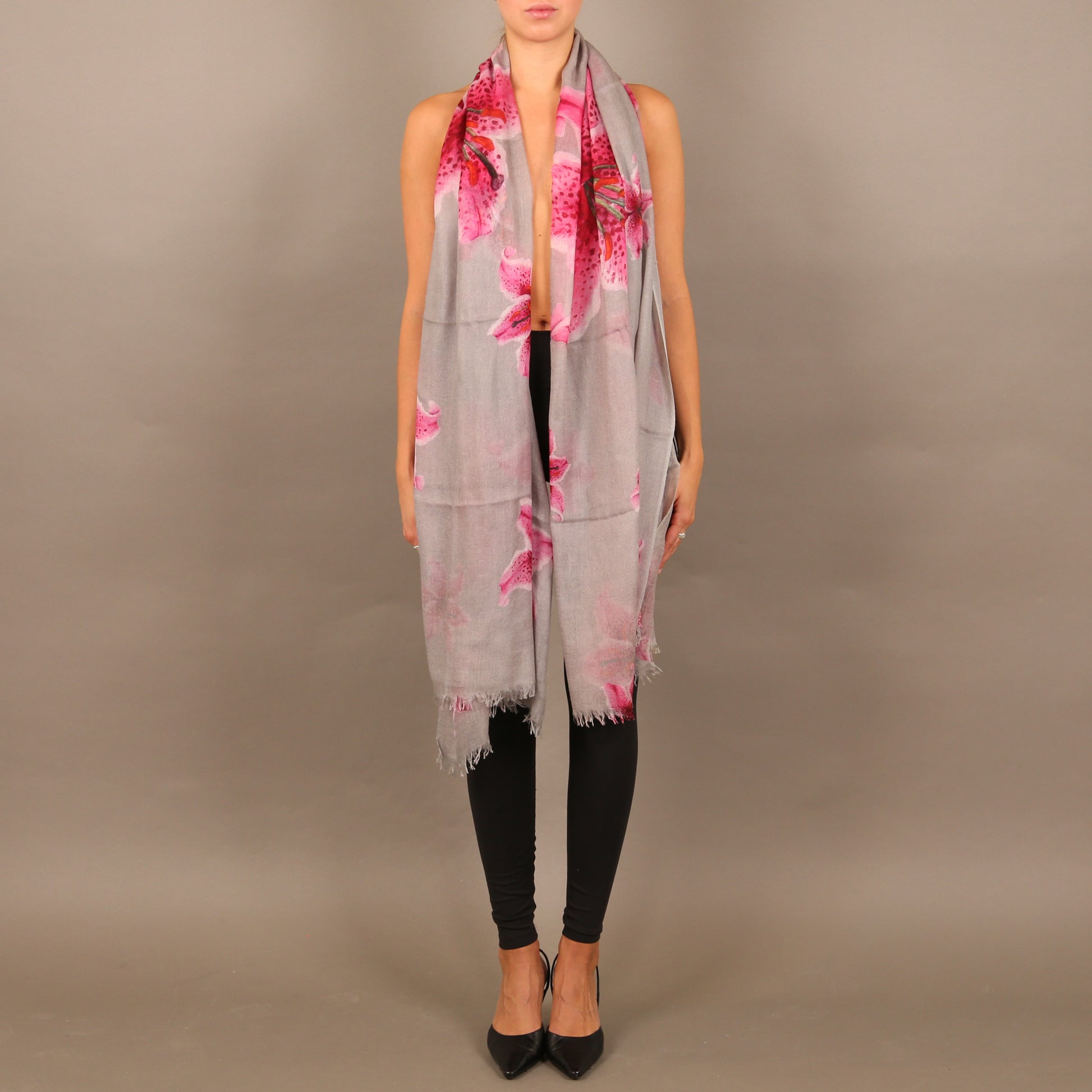 LILLY CASHMERE SCARF