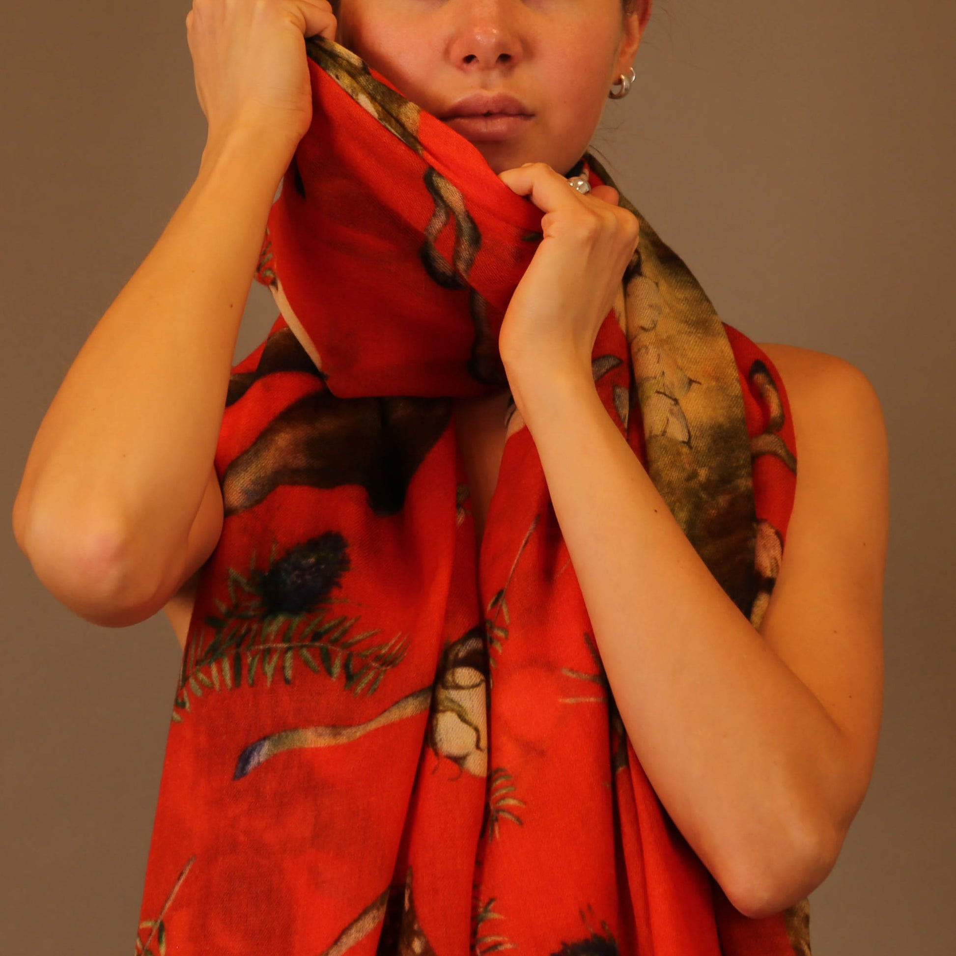 MUSK CASHMERE SCARF