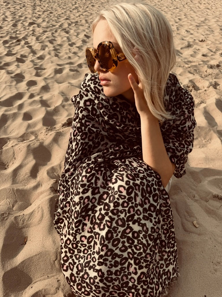 LEO CASHMERE SCARF