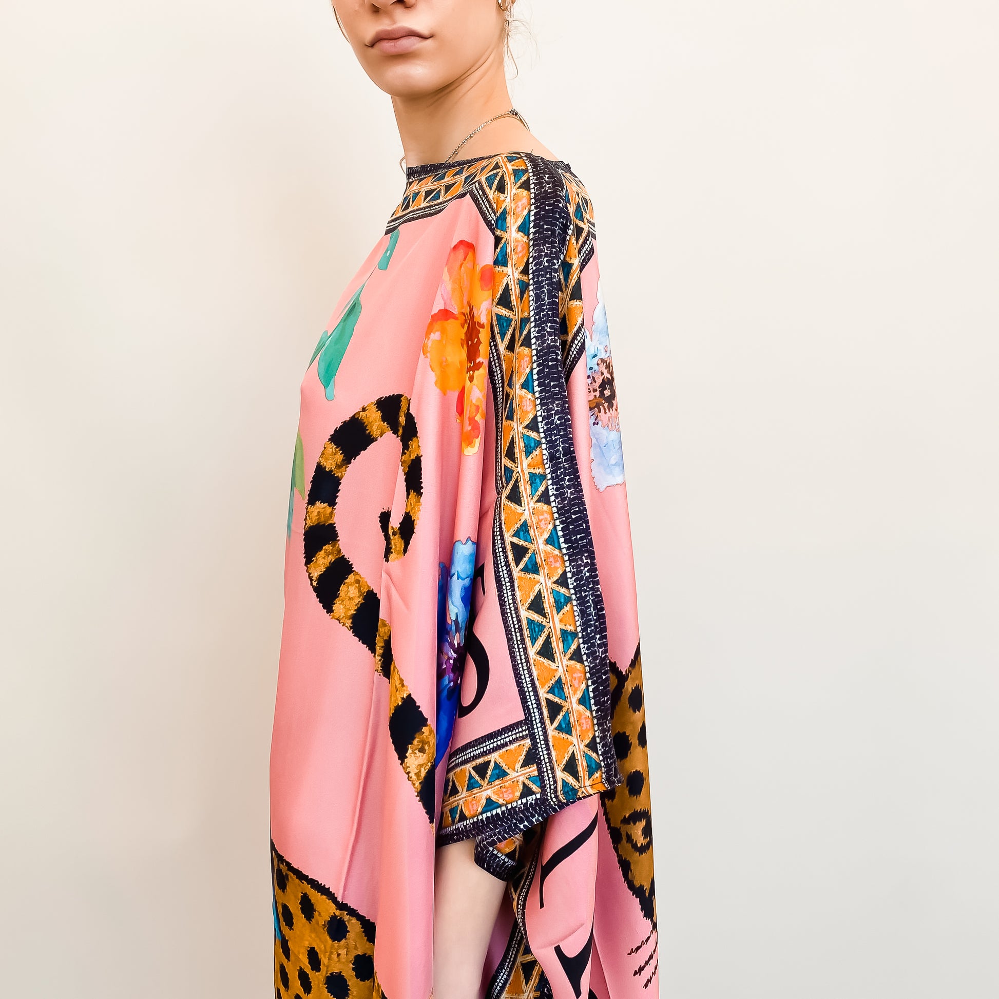 VENICE LEO V-NECK SILK TUNIC