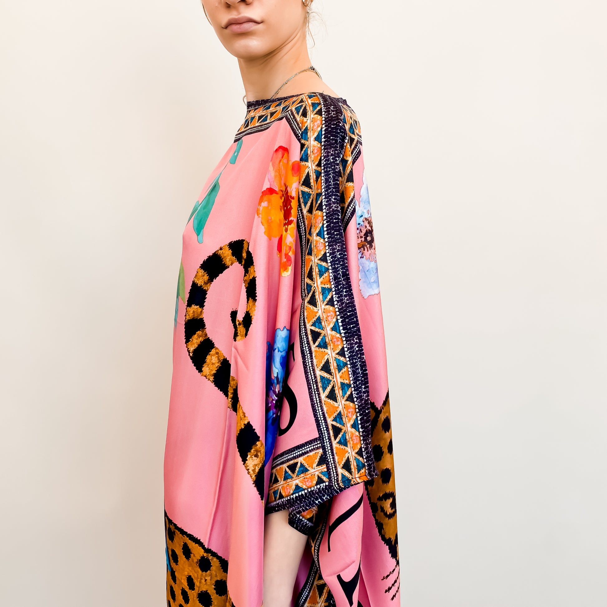 VENICE LEO V-NECK SILK TUNIC