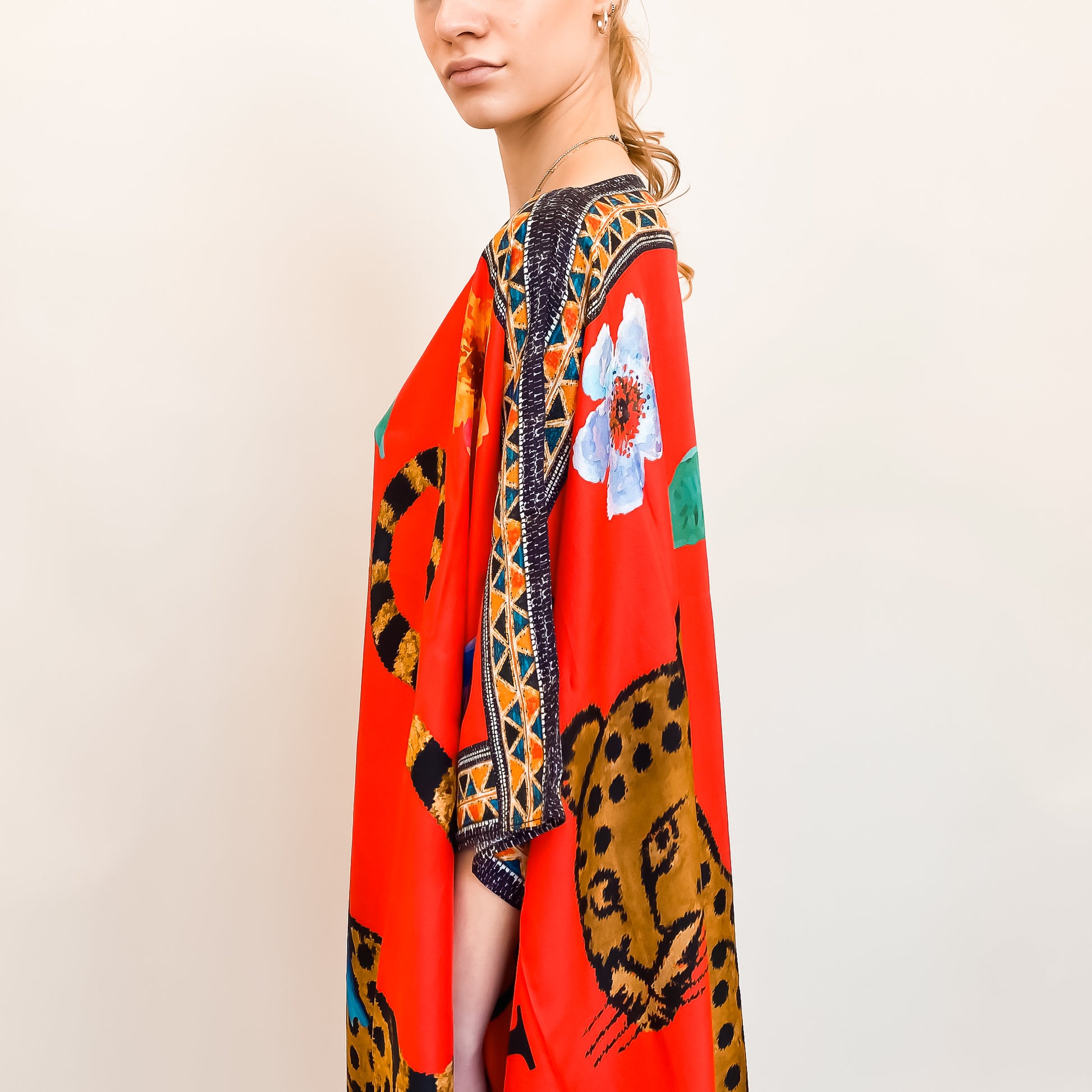 VENICE LEO V-NECK SILK TUNIC
