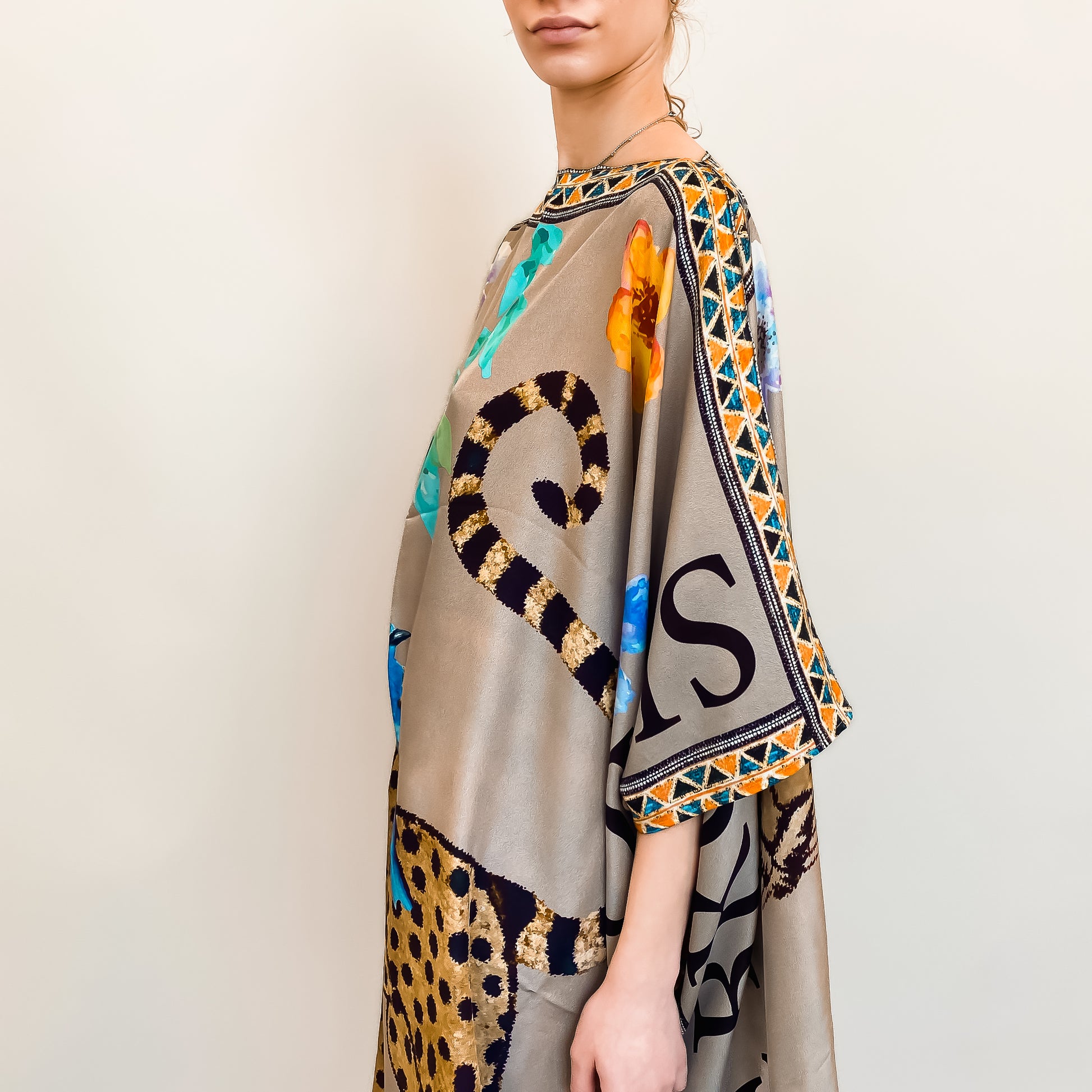 VENICE LEO V-NECK SILK TUNIC