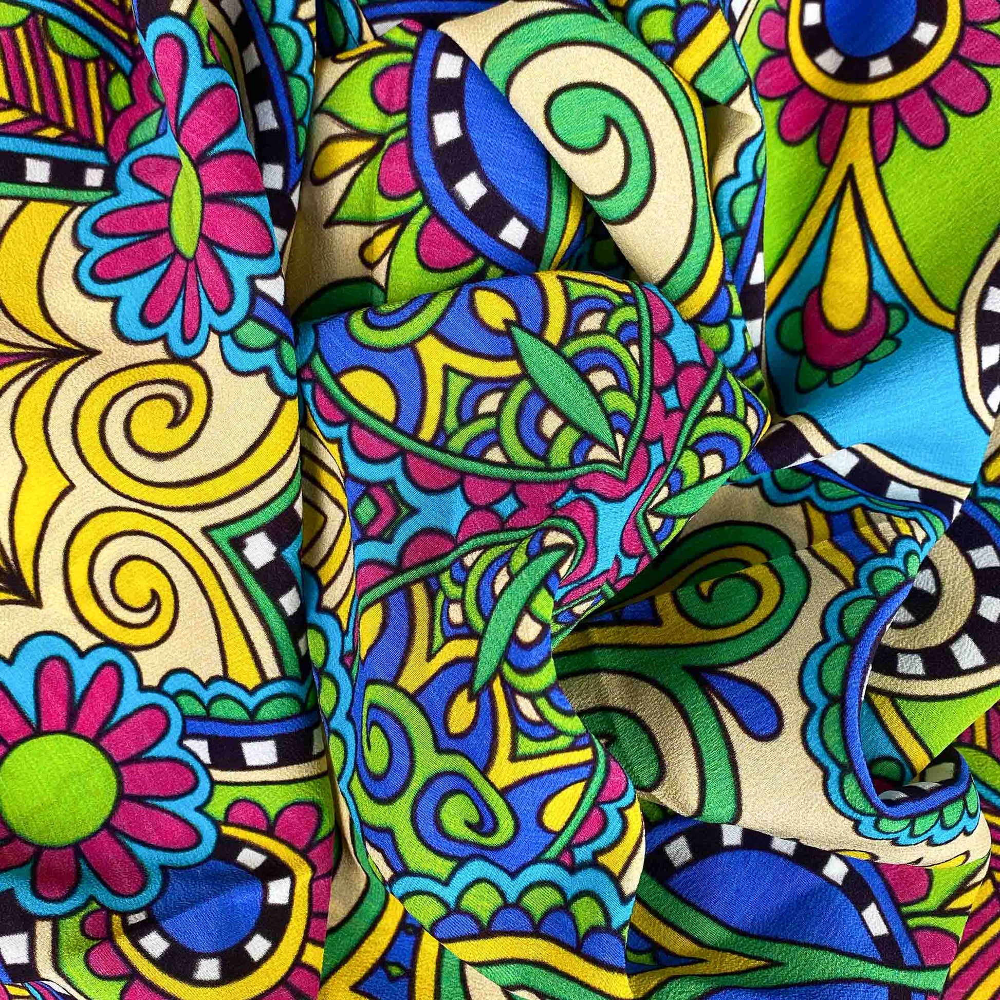 ETHNO PATTERN MINI NECK TIE