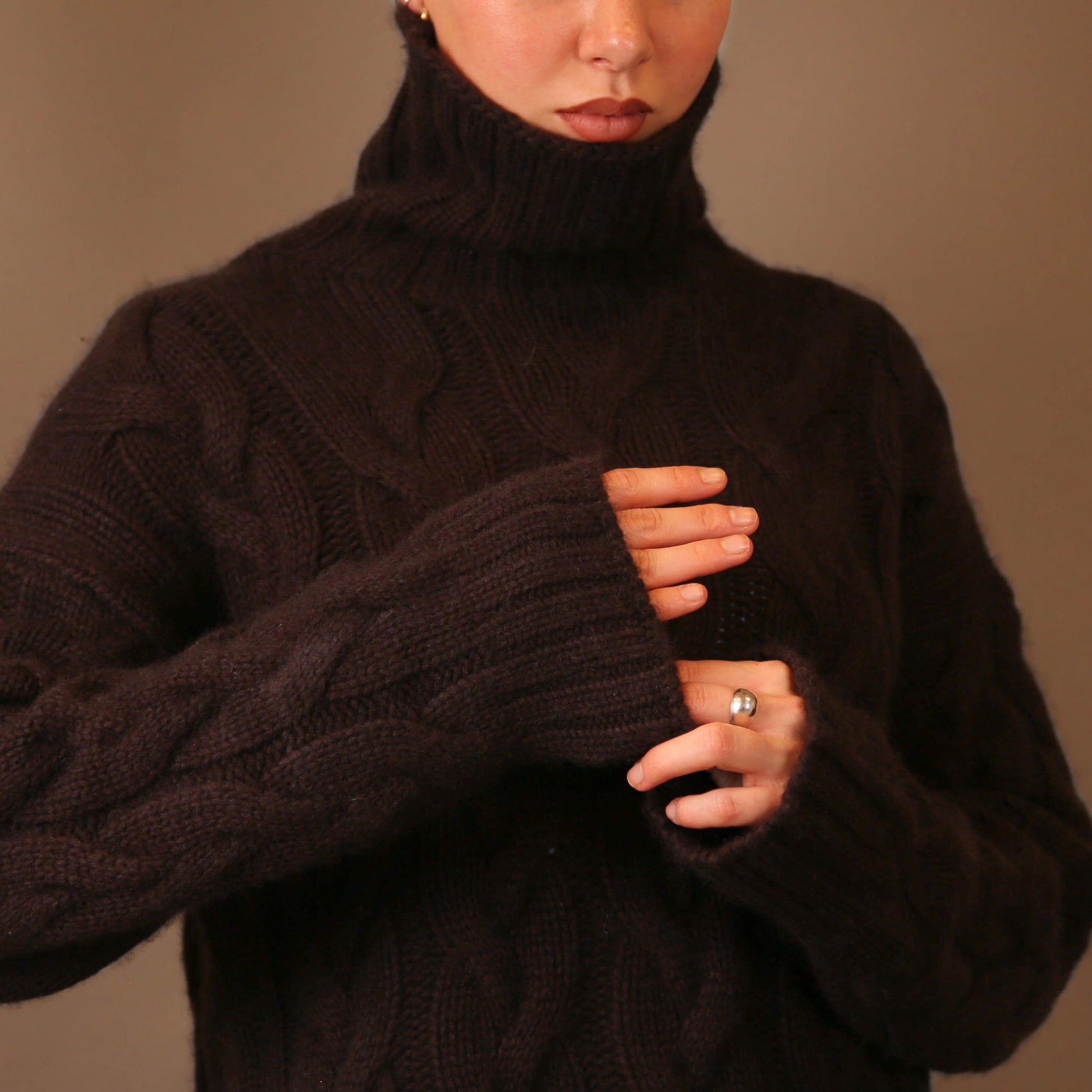 KABI SWEATER