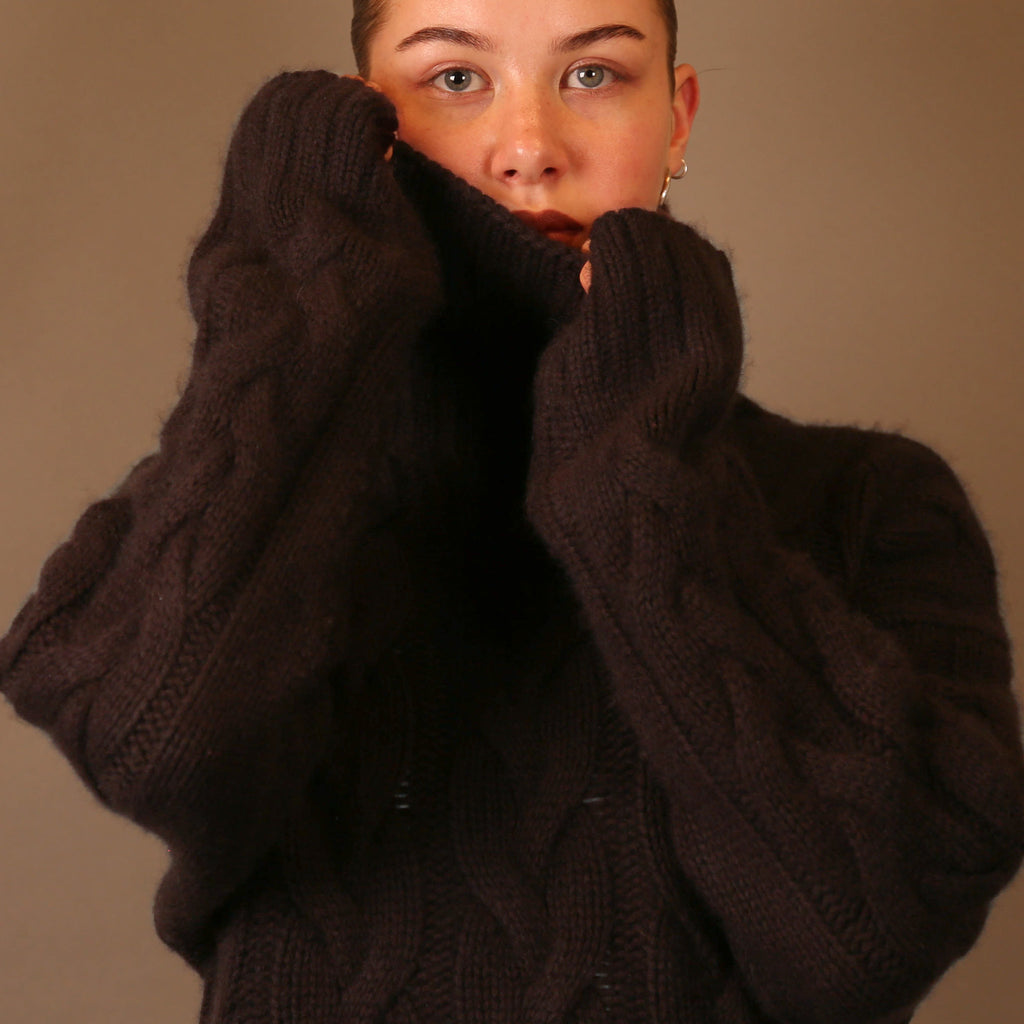 KABI SWEATER
