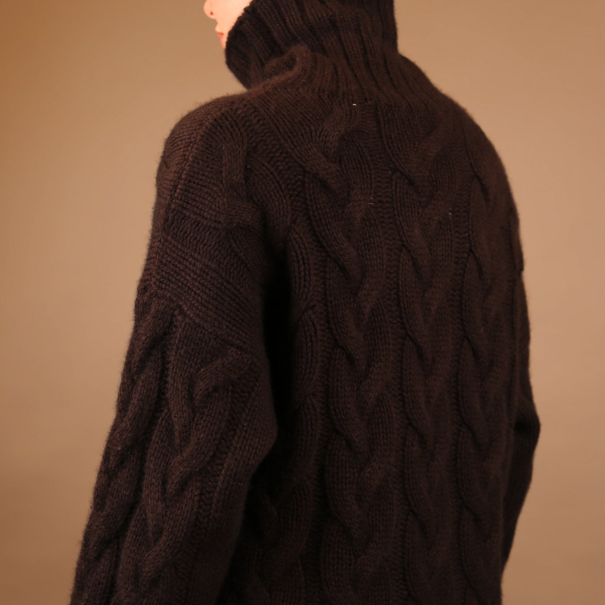 KABI SWEATER