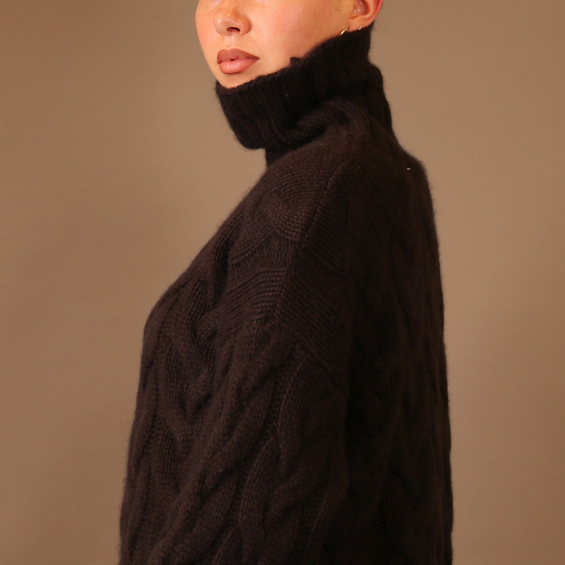 KABI SWEATER