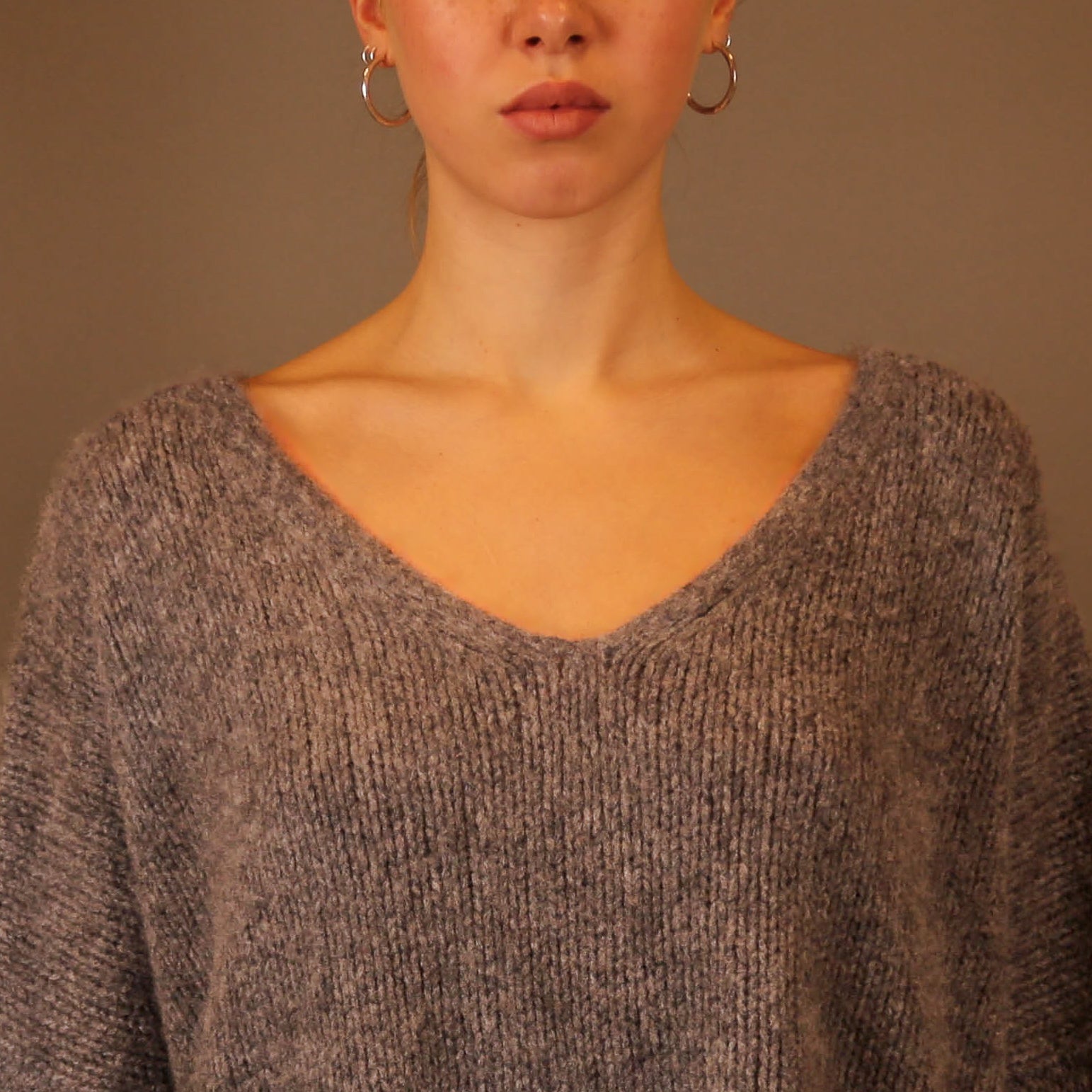 NELLI SWEATER