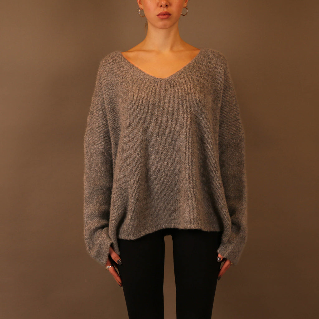 NELLI SWEATER