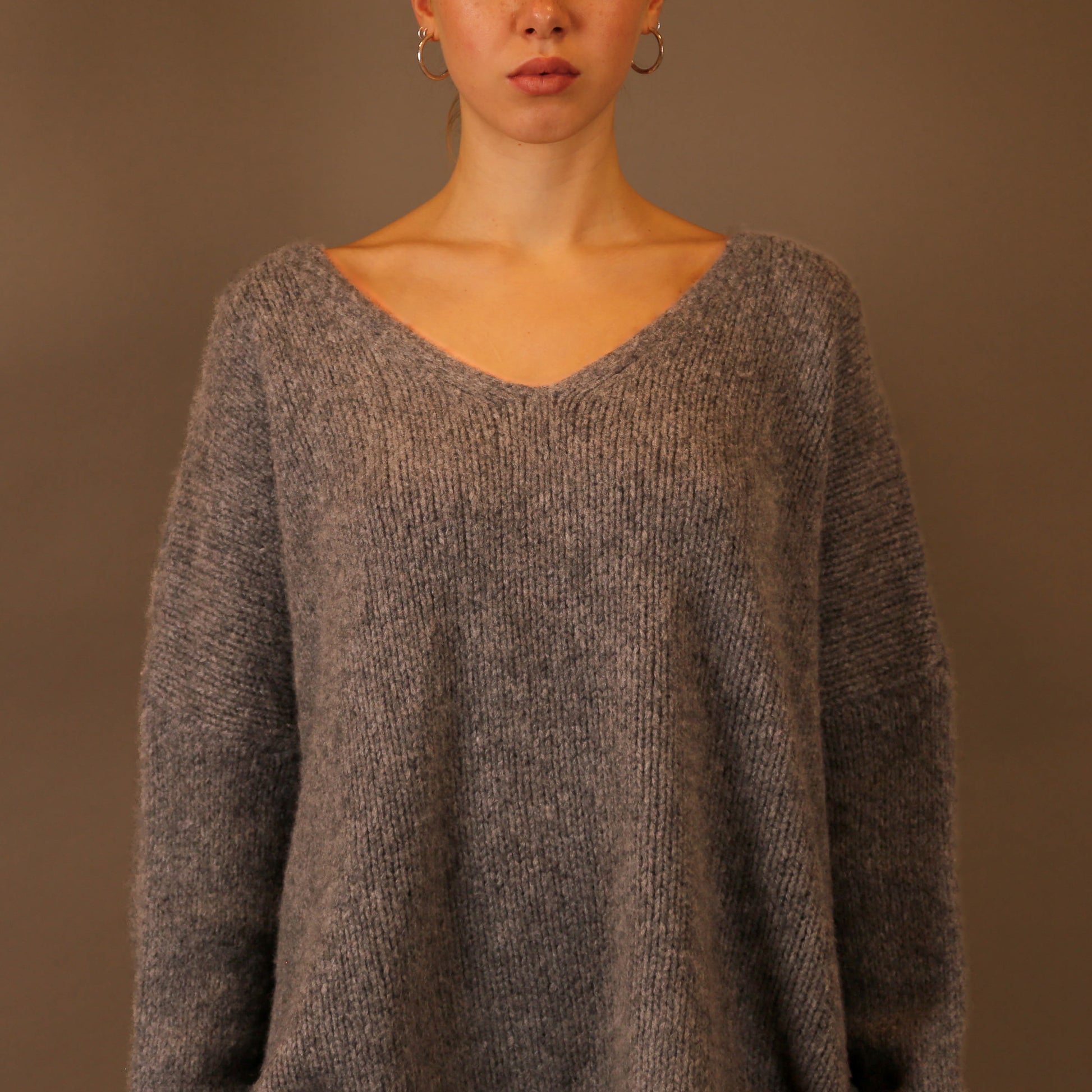 NELLI SWEATER