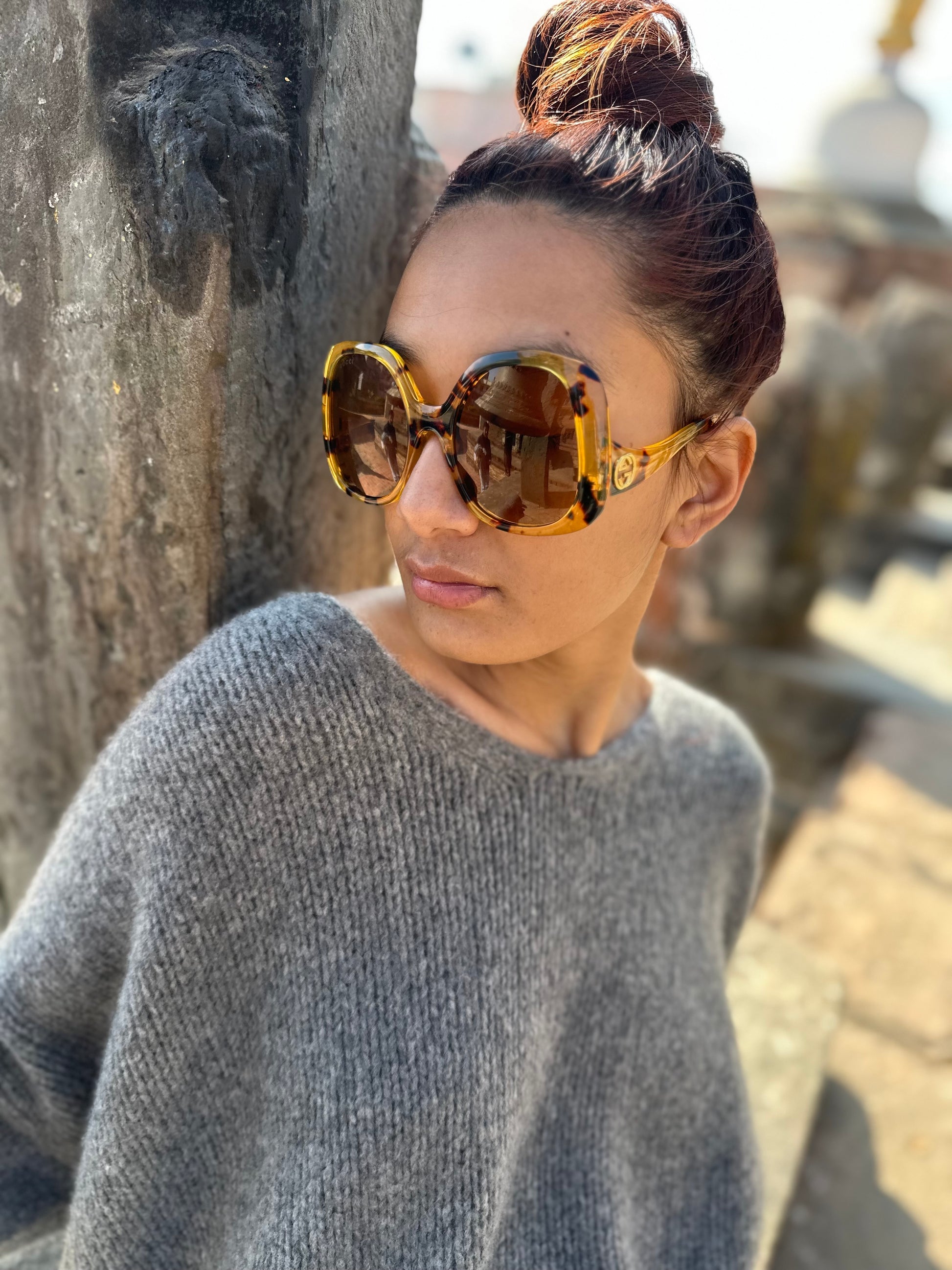 NELLI SWEATER