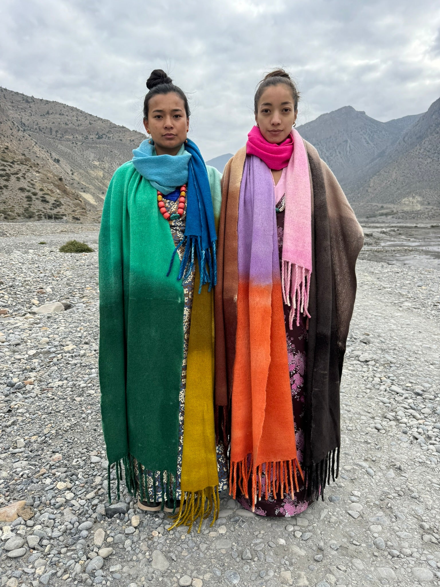 TILDA SPRAYED SCARF