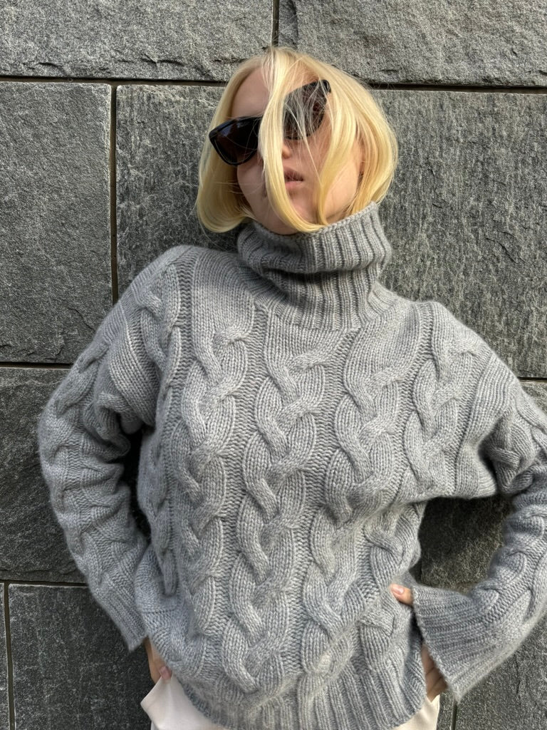 KABI SWEATER