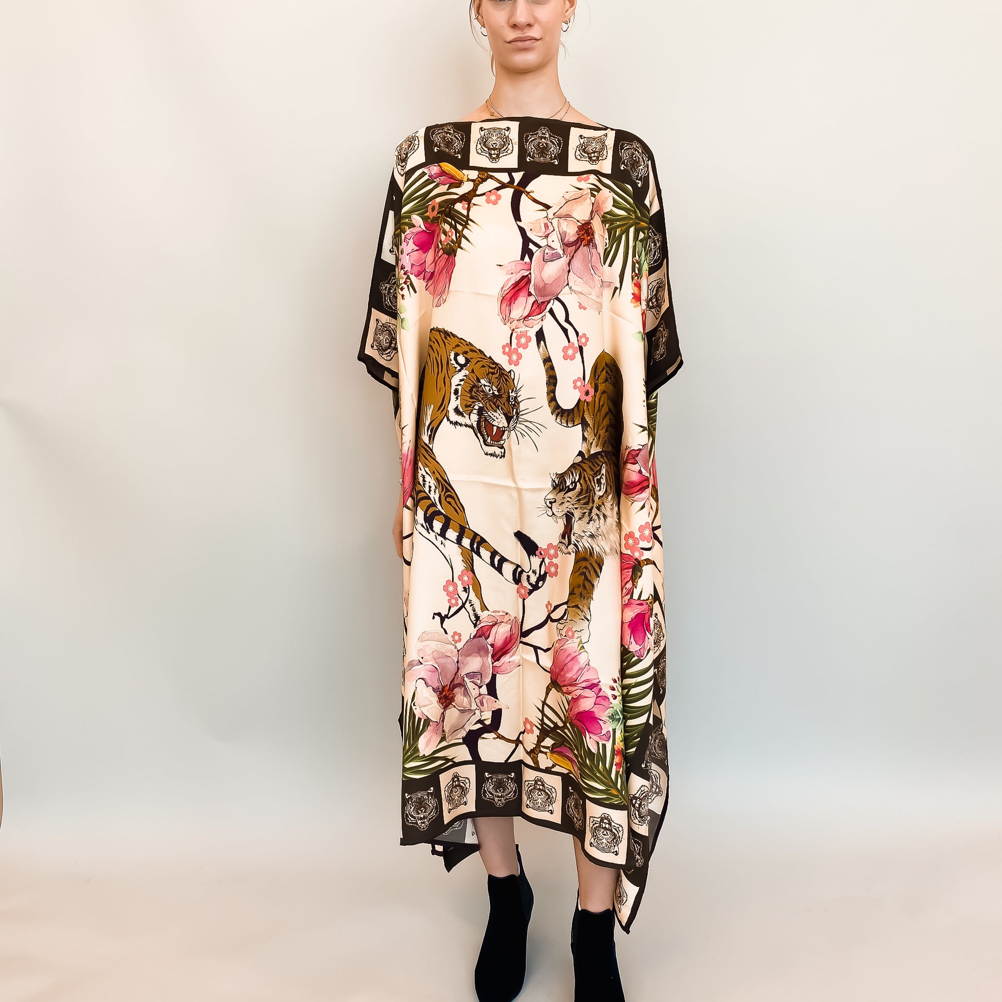 ROARING TIGER SILK TUNIC - creme