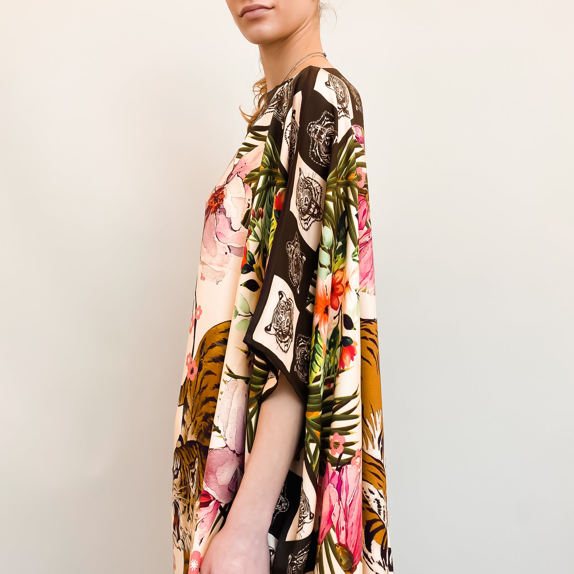 ROARING TIGER SILK TUNIC - creme