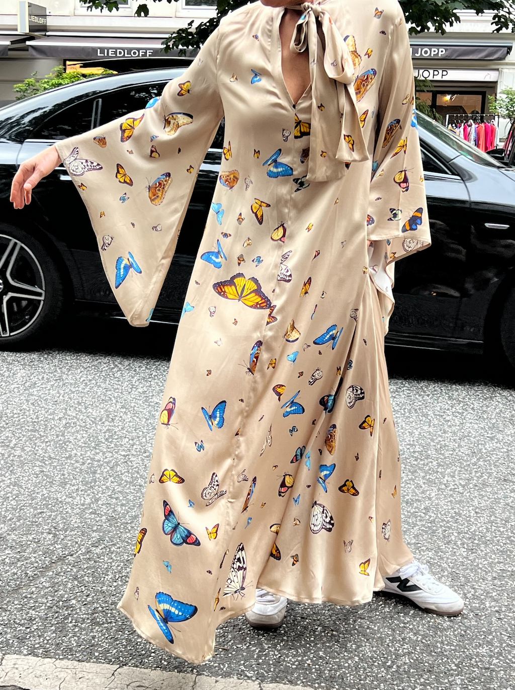 VENICE BUTTERFLY PRINCESS DRESS - taupe