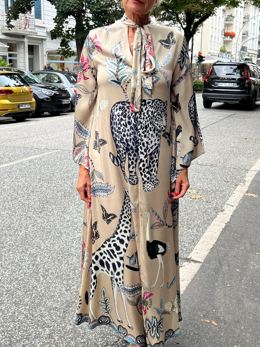 WILDLIFE PRINCESS DRESS - taupe