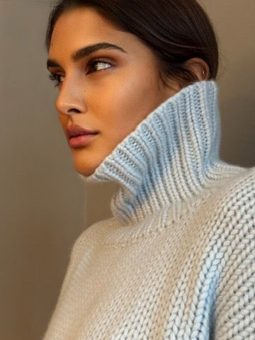 GABRIELLE SWEATER - FREEZE