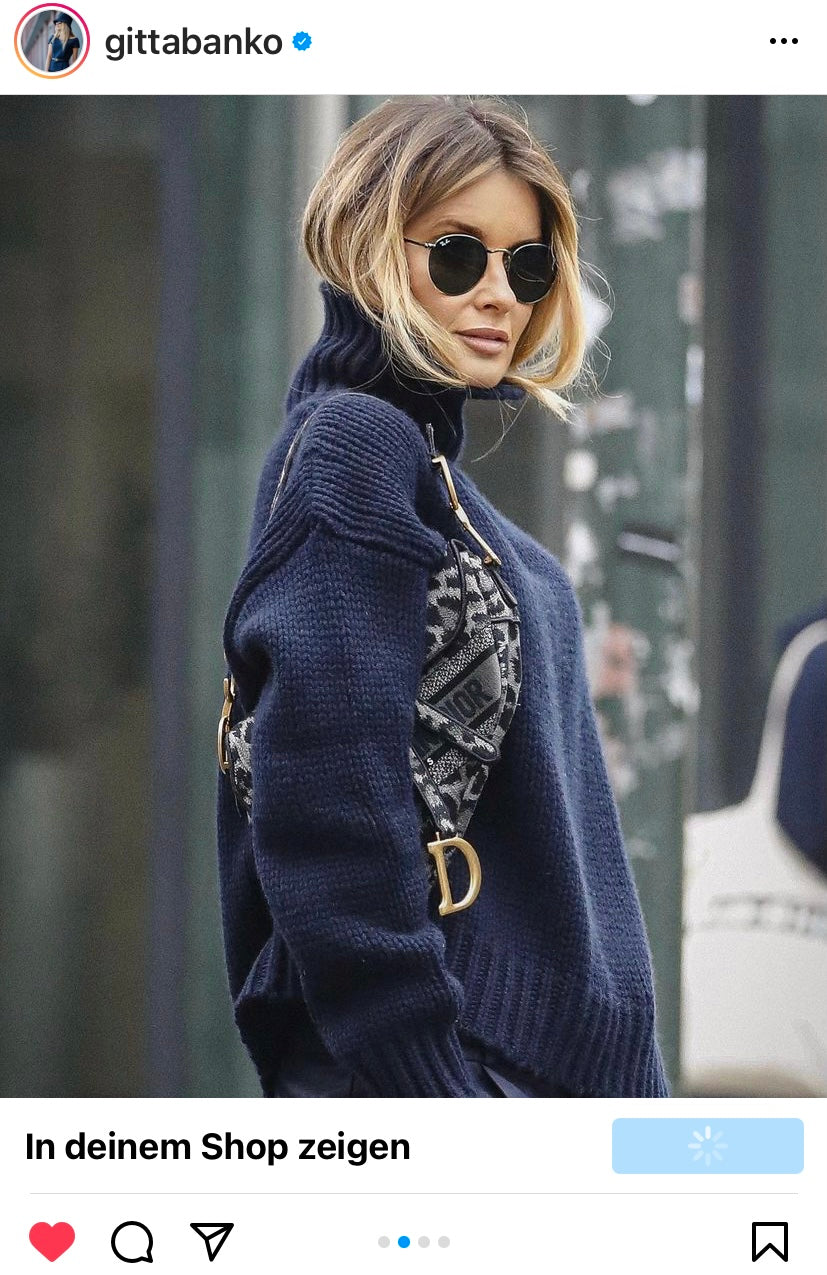 GABRIELLE SWEATER OS