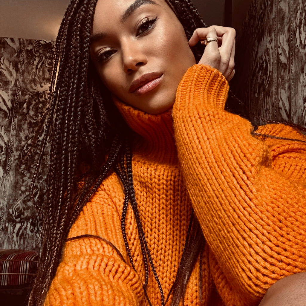 GABRIELLE SWEATER OS