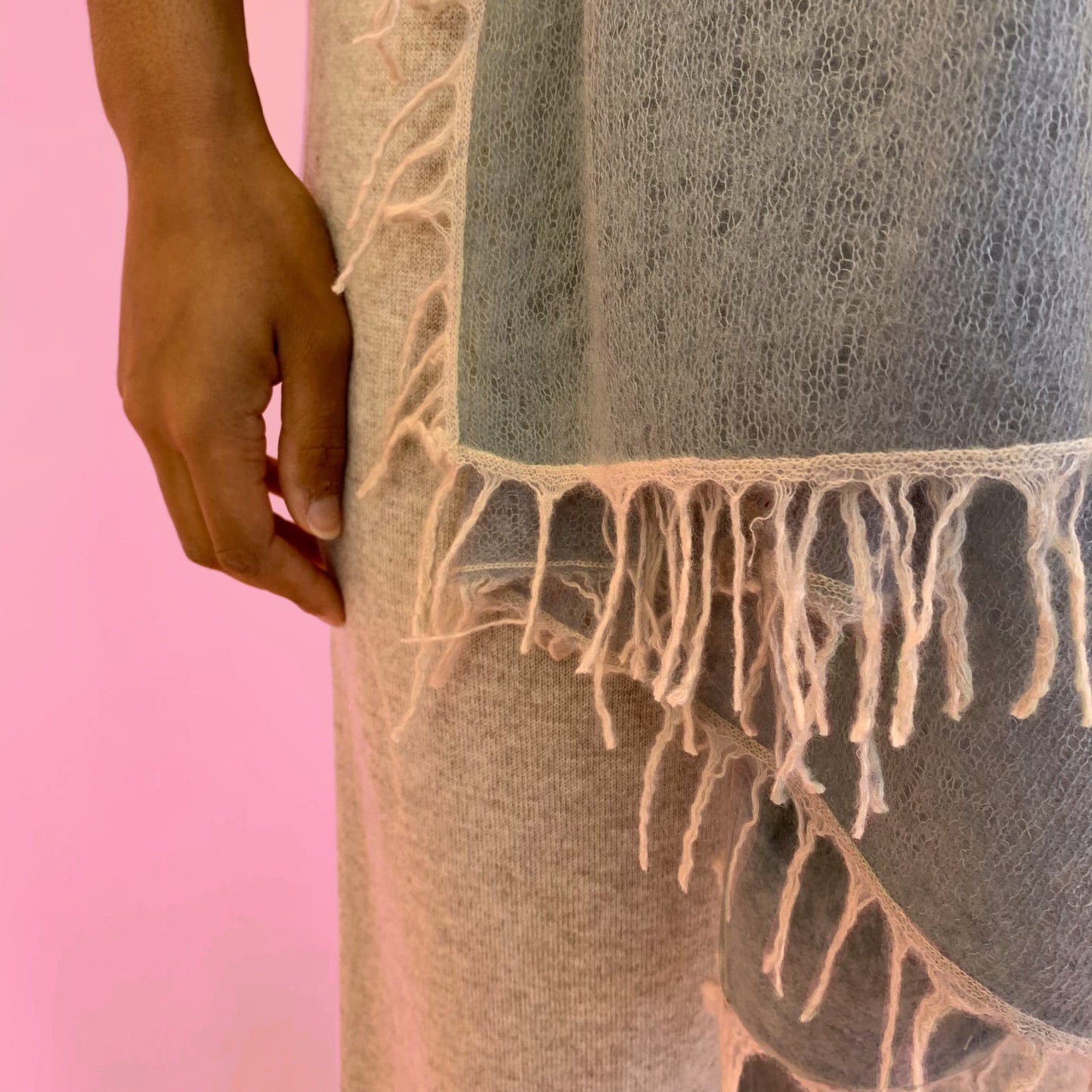 FELTED SCARF WITH FRINGES
