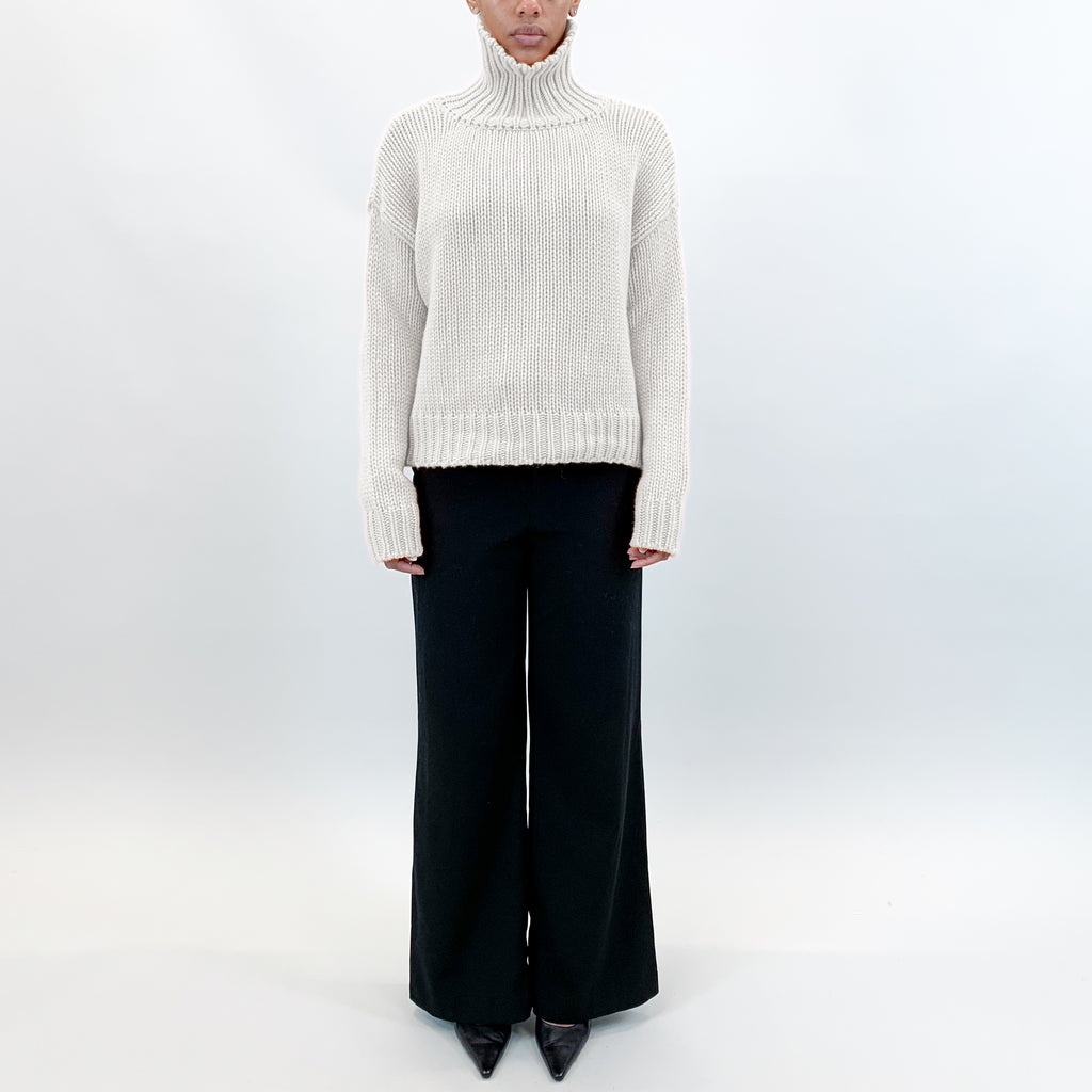 GABRIELLE SWEATER OS