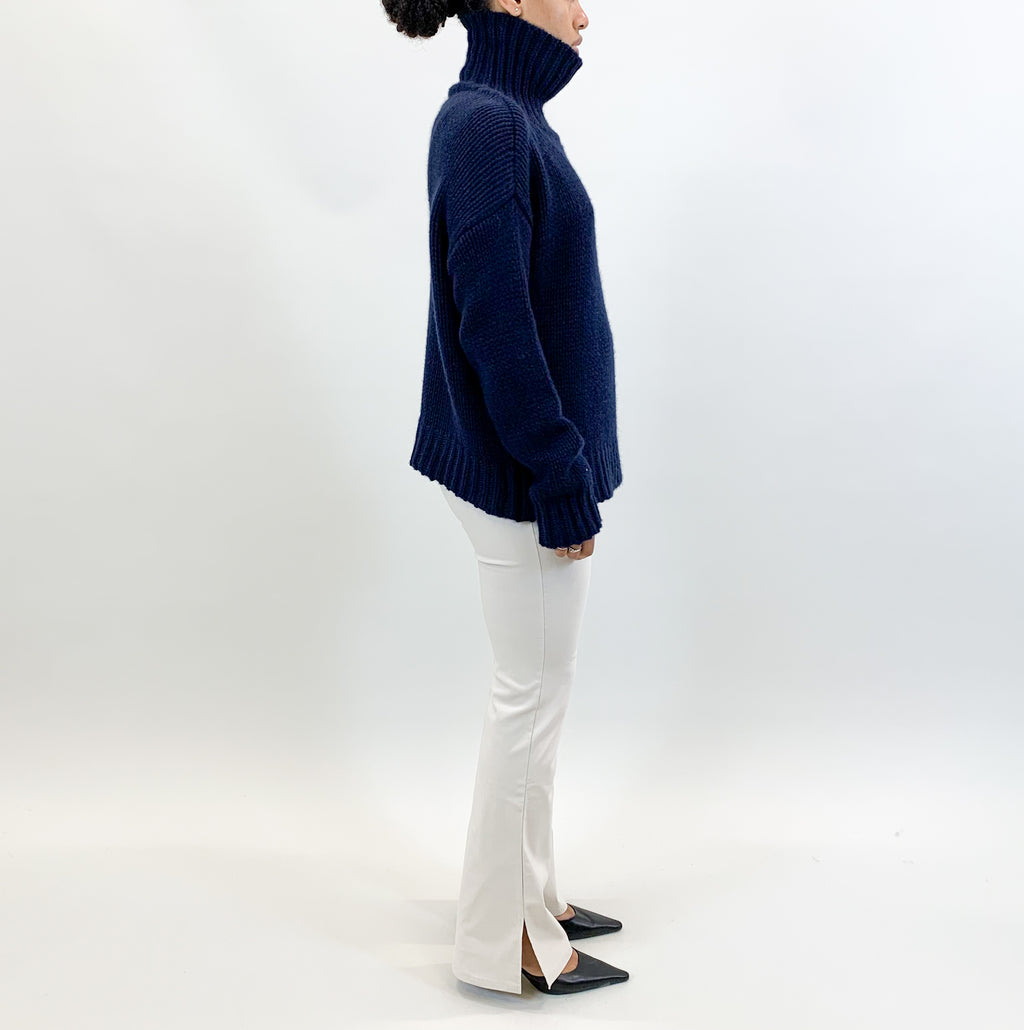 GABRIELLE SWEATER OS