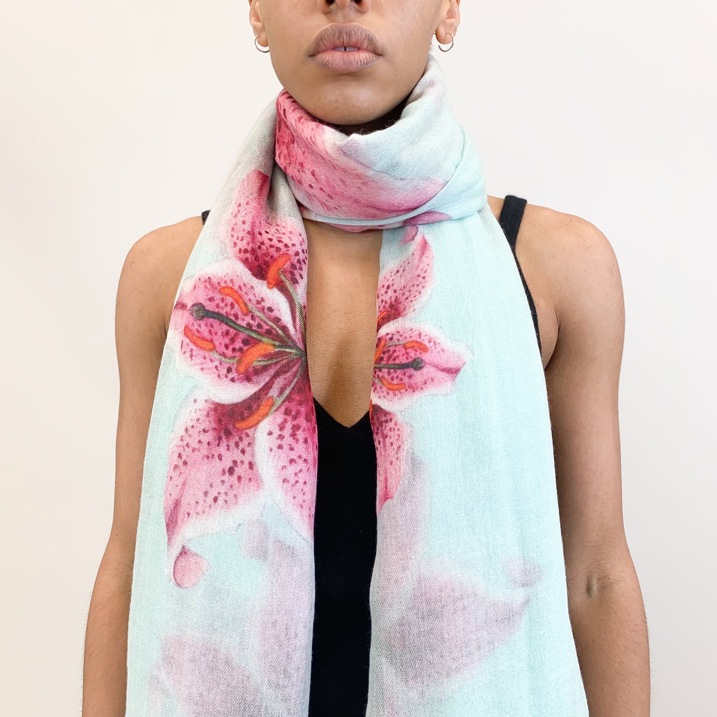 LILLY CASHMERE SCARF