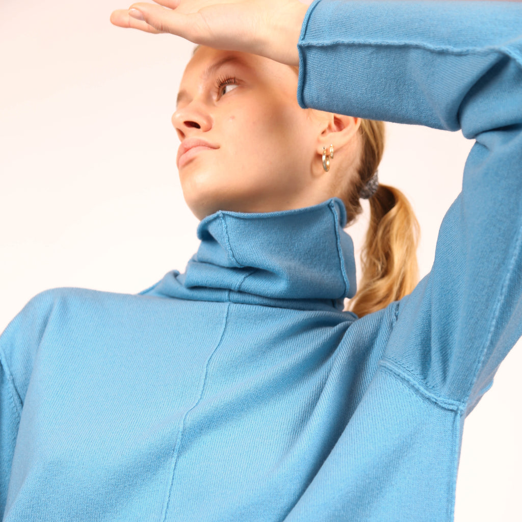 LUNA SWEATER